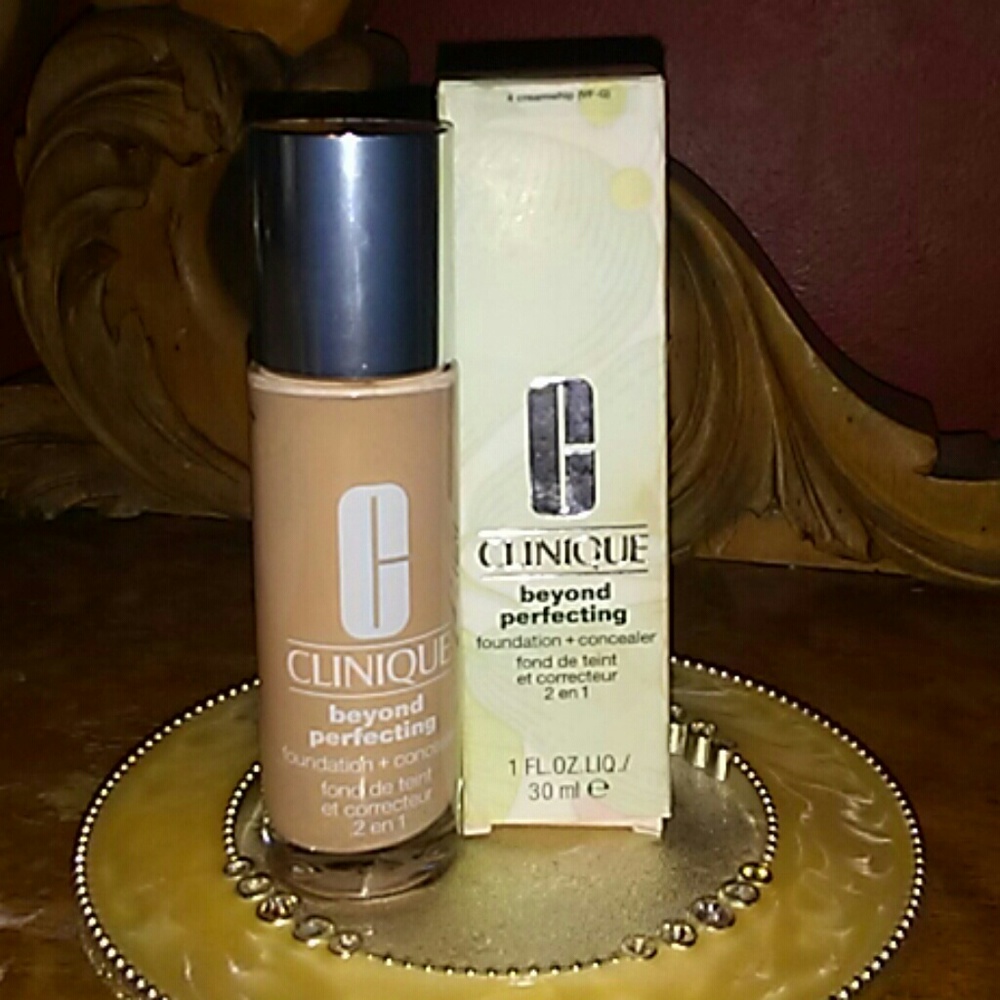 Clinique beyond perfecting foundation